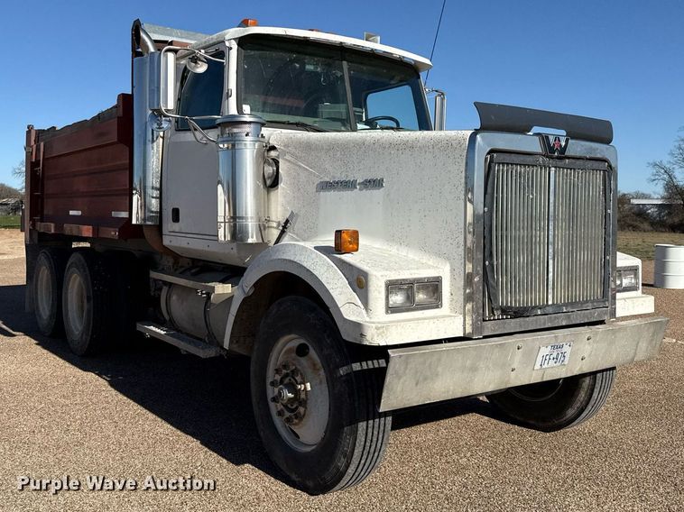 image for item DO2587 1997 Western Star 4964FX dump truck