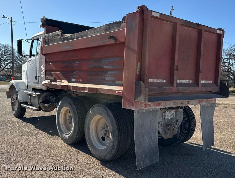 image for item DO2587 1997 Western Star 4964FX dump truck