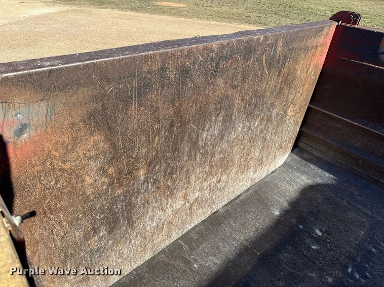 image for item DO2587 1997 Western Star 4964FX dump truck