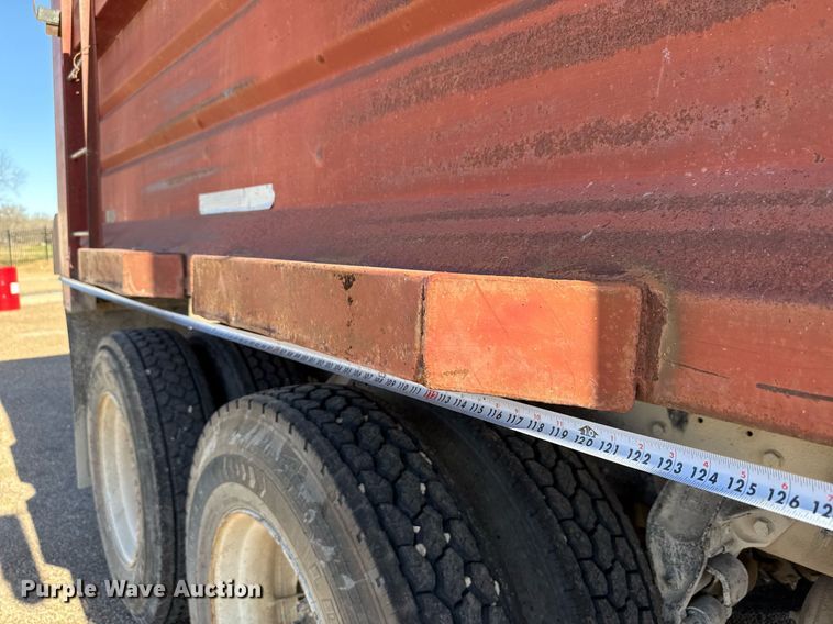 image for item DO2587 1997 Western Star 4964FX dump truck