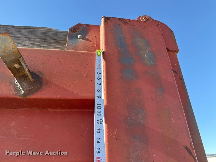 image for item DO2587 1997 Western Star 4964FX dump truck