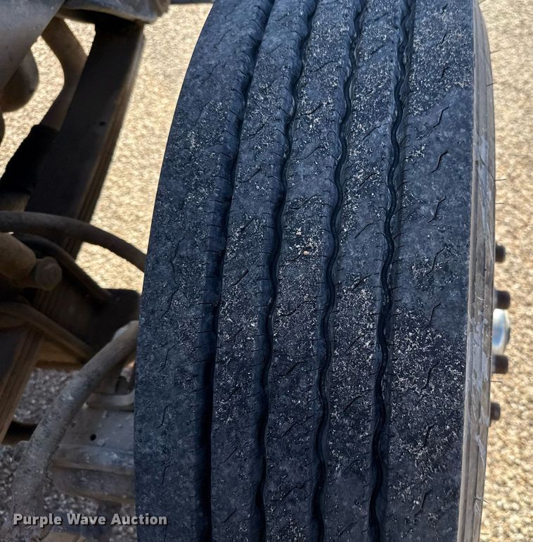 image for item DO2587 1997 Western Star 4964FX dump truck