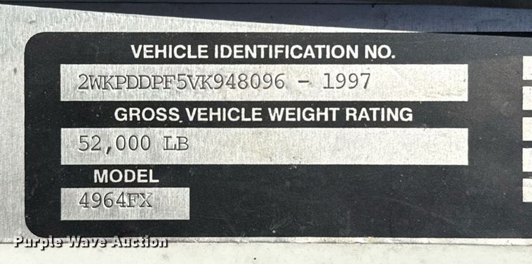 image for item DO2587 1997 Western Star 4964FX dump truck