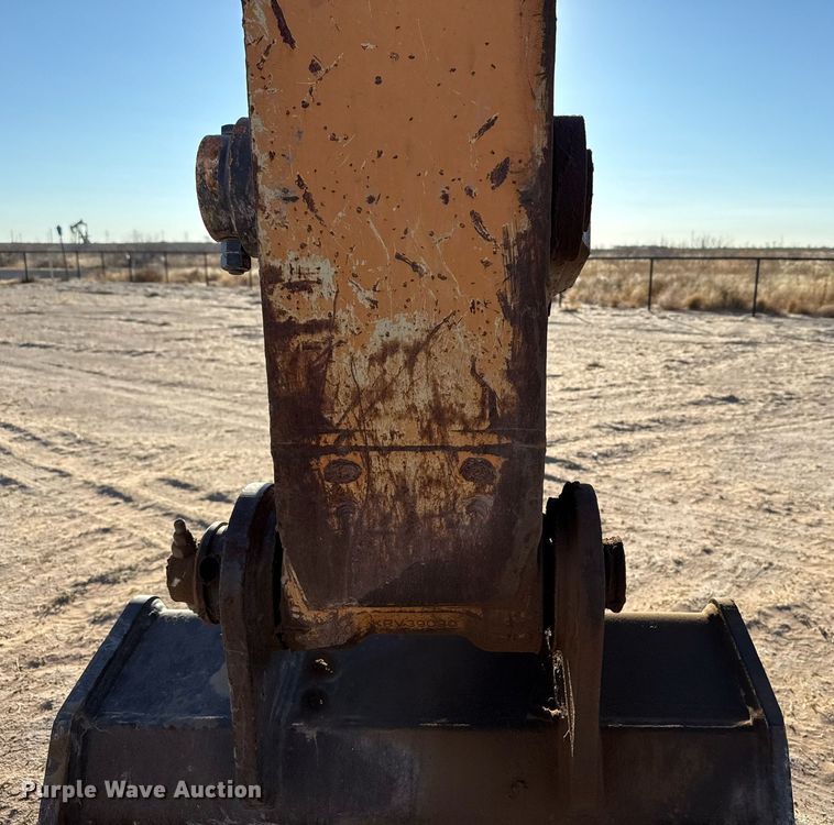 image for item DO2588 2017 Case CX210D excavator