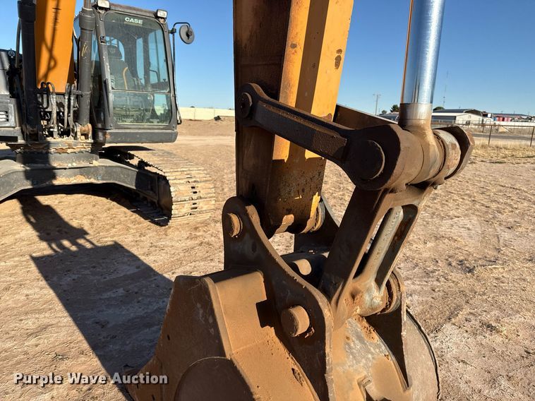 image for item DO2588 2017 Case CX210D excavator