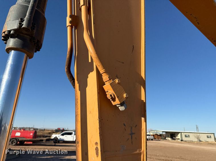 image for item DO2588 2017 Case CX210D excavator