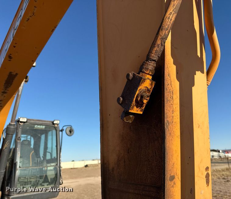 image for item DO2588 2017 Case CX210D excavator