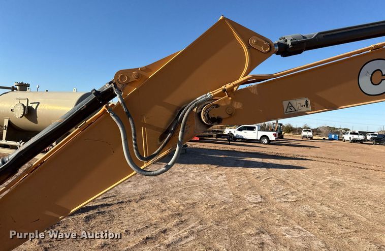 image for item DO2588 2017 Case CX210D excavator