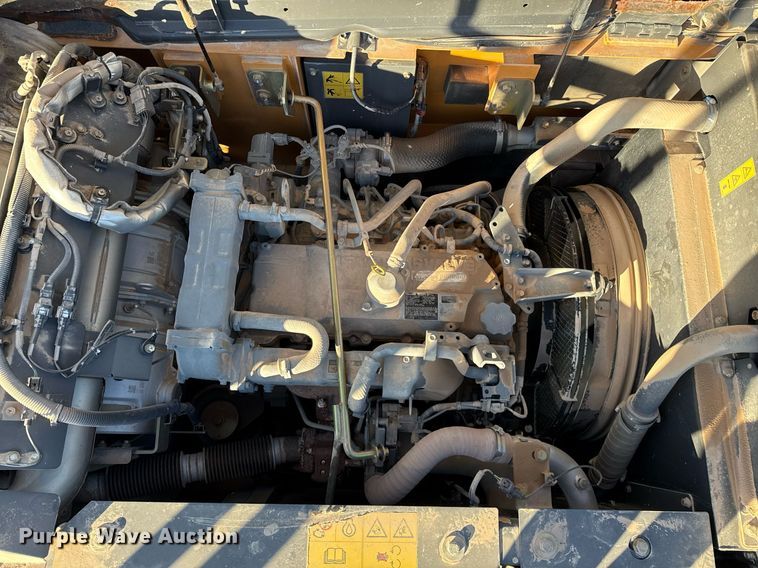 image for item DO2588 2017 Case CX210D excavator