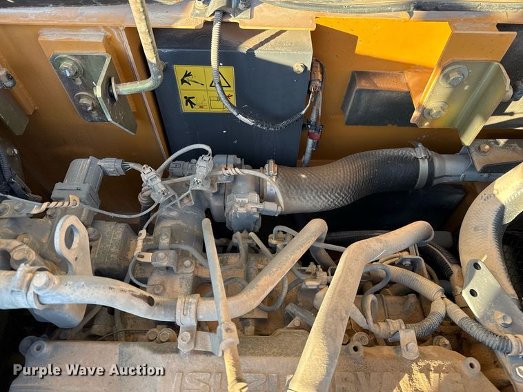 image for item DO2588 2017 Case CX210D excavator