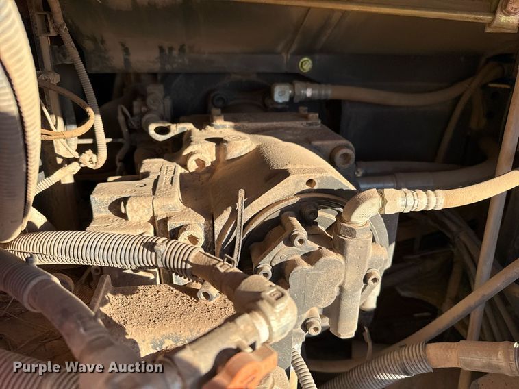 image for item DO2588 2017 Case CX210D excavator