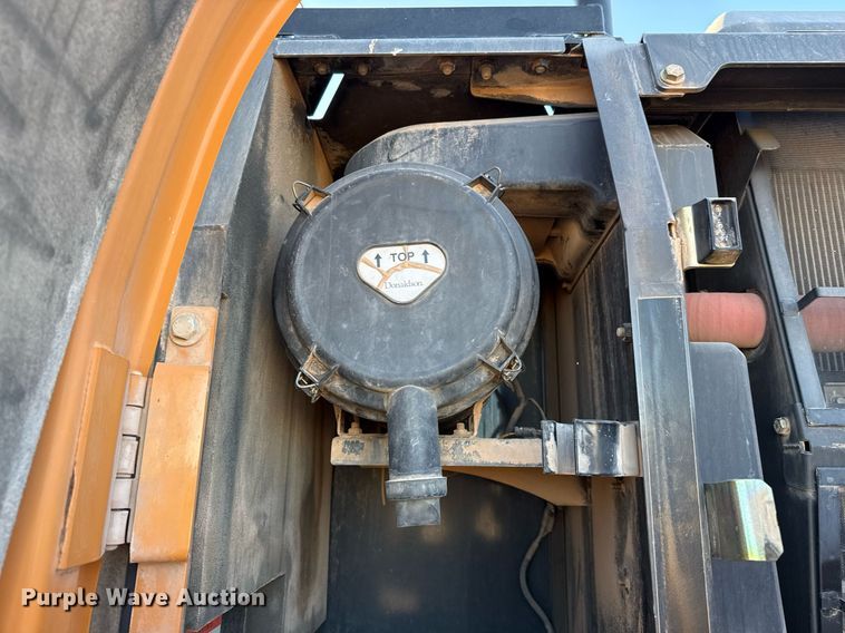 image for item DO2588 2017 Case CX210D excavator