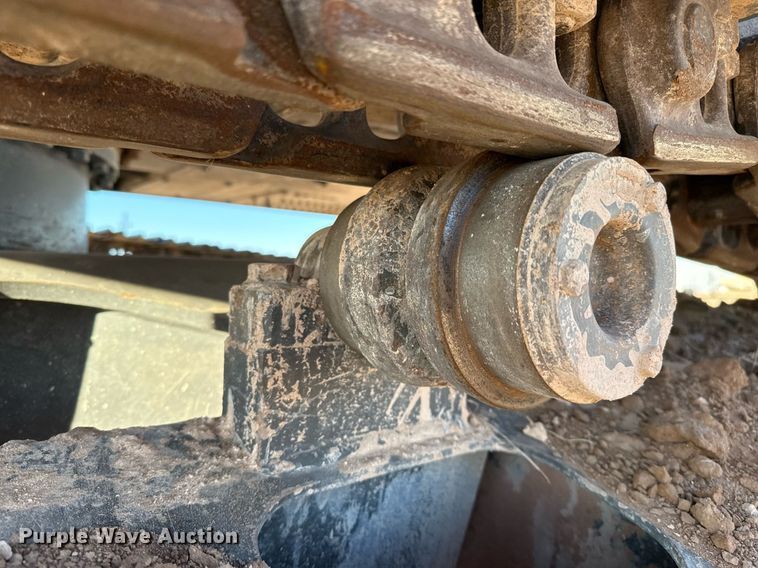 image for item DO2588 2017 Case CX210D excavator