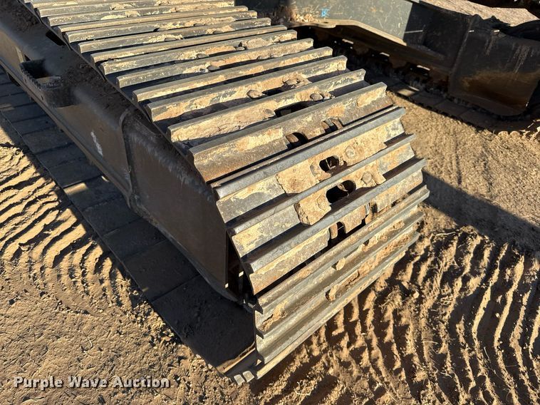 image for item DO2588 2017 Case CX210D excavator