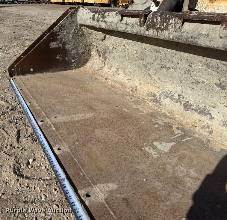 image for item DO2590 2008 Bobcat S300 skid steer loader