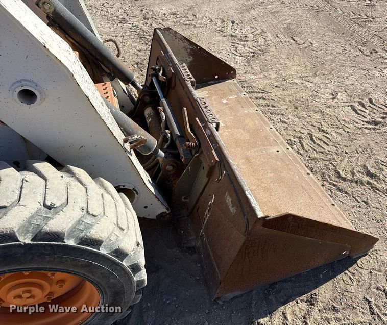 image for item DO2590 2008 Bobcat S300 skid steer loader