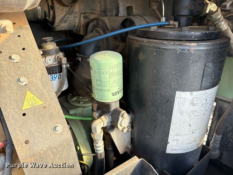 image for item DO2591 2011 Sullair 260 air compressor