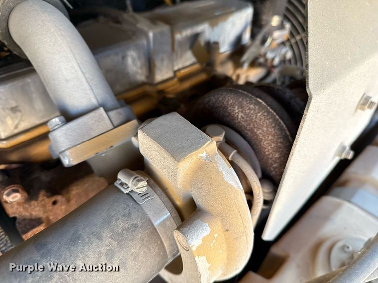 image for item DO2592 2014 Sullair 260 air compressor