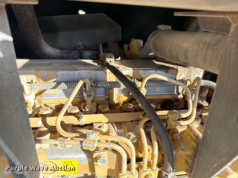 image for item DO2592 2014 Sullair 260 air compressor