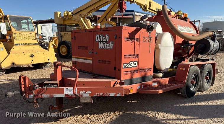 image for item DO2594 2013 Ditch Witch FX30 vacuum excavator