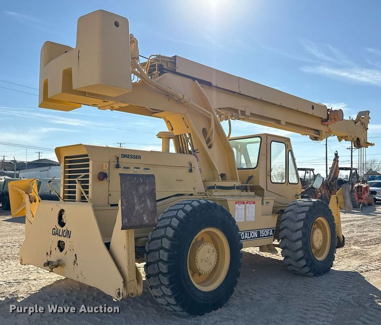 image for item DO2599 1997 Galion 150FA crane