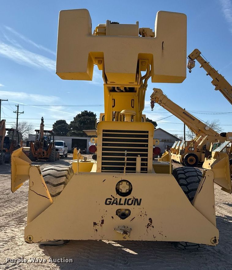 image for item DO2599 1997 Galion 150FA crane