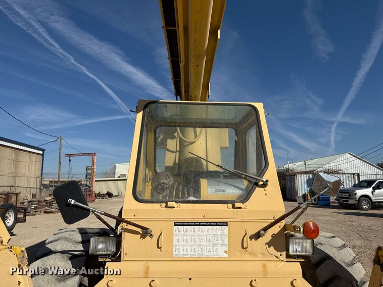image for item DO2599 1997 Galion 150FA crane