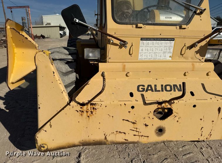 image for item DO2599 1997 Galion 150FA crane