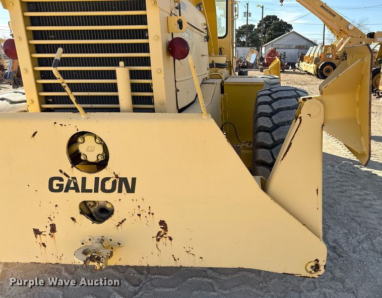 image for item DO2599 1997 Galion 150FA crane
