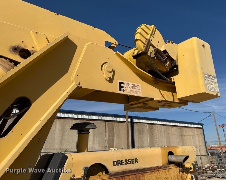 image for item DO2600 Galion 150FA crane