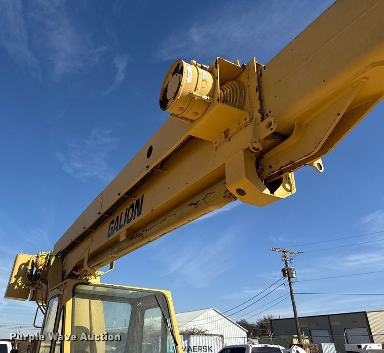 image for item DO2600 Galion 150FA crane