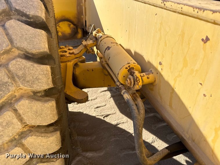 image for item DO2600 Galion 150FA crane