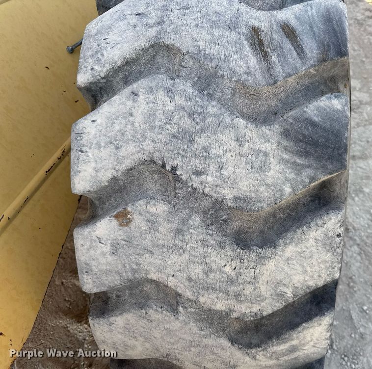 image for item DO2600 Galion 150FA crane