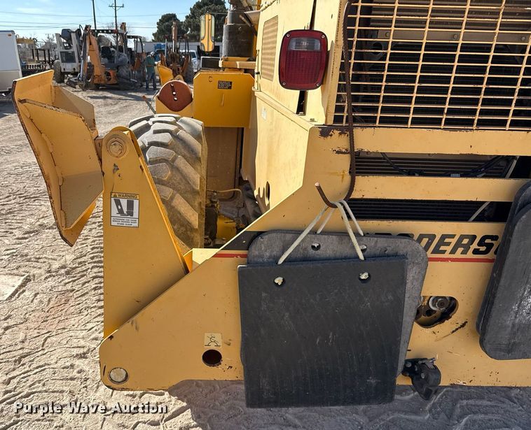 image for item DO2601 2011 Broderson RT-300-2F crane