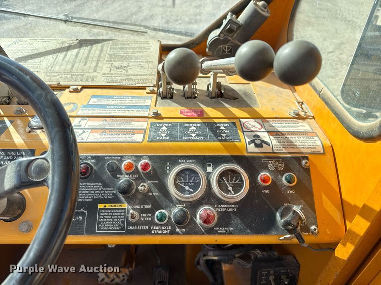 image for item DO2601 2011 Broderson RT-300-2F crane