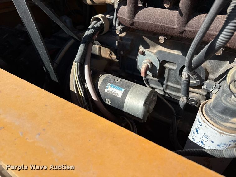 image for item DO2601 2011 Broderson RT-300-2F crane