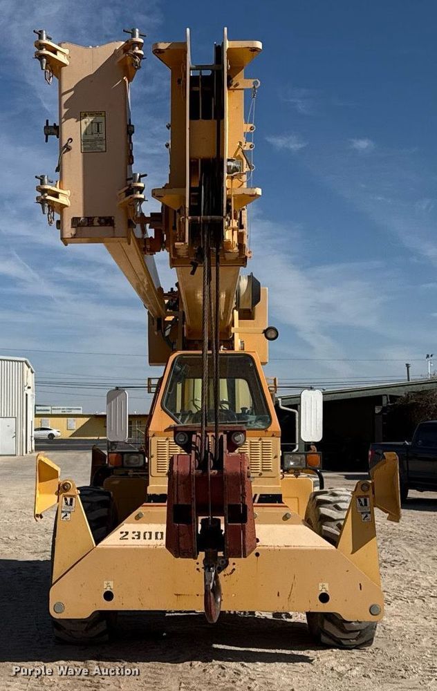 image for item DO2602 2015 Broderson RT-300-2G crane