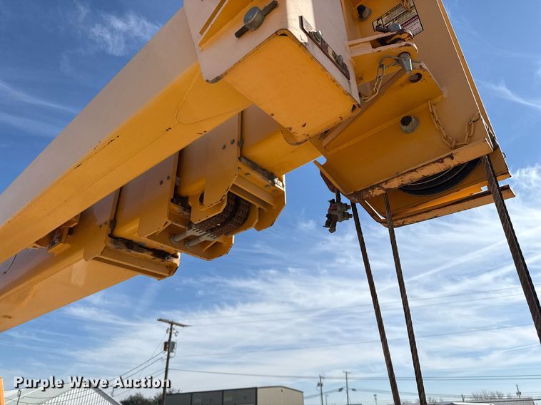 image for item DO2602 2015 Broderson RT-300-2G crane