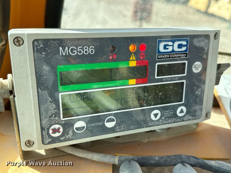 image for item DO2602 2015 Broderson RT-300-2G crane