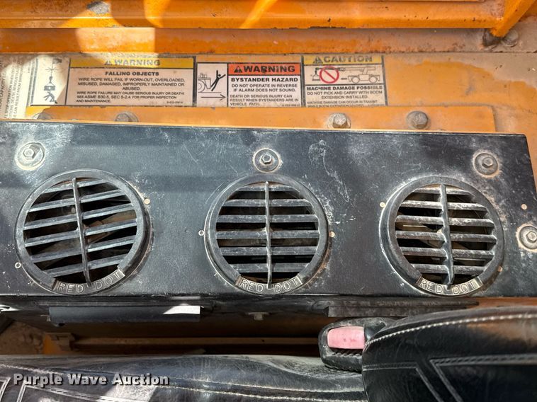 image for item DO2602 2015 Broderson RT-300-2G crane