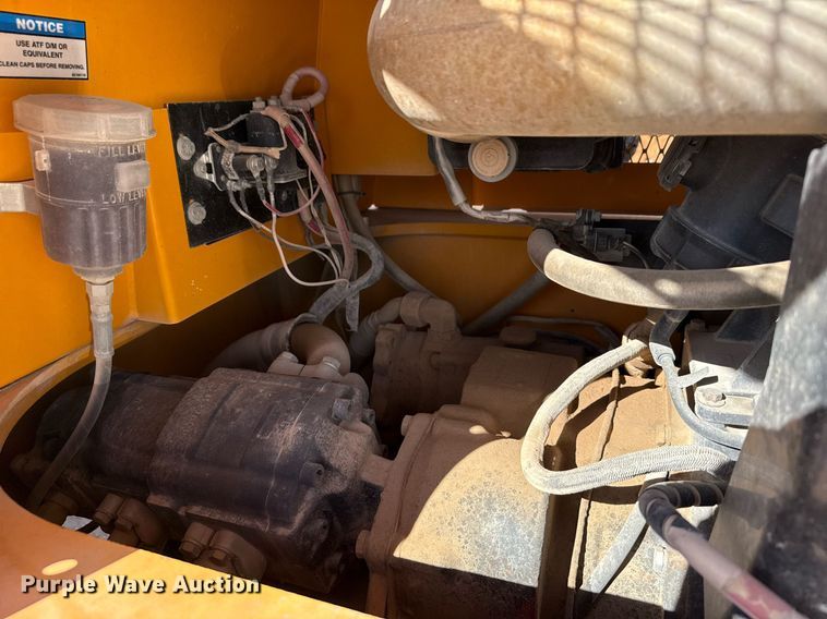 image for item DO2602 2015 Broderson RT-300-2G crane