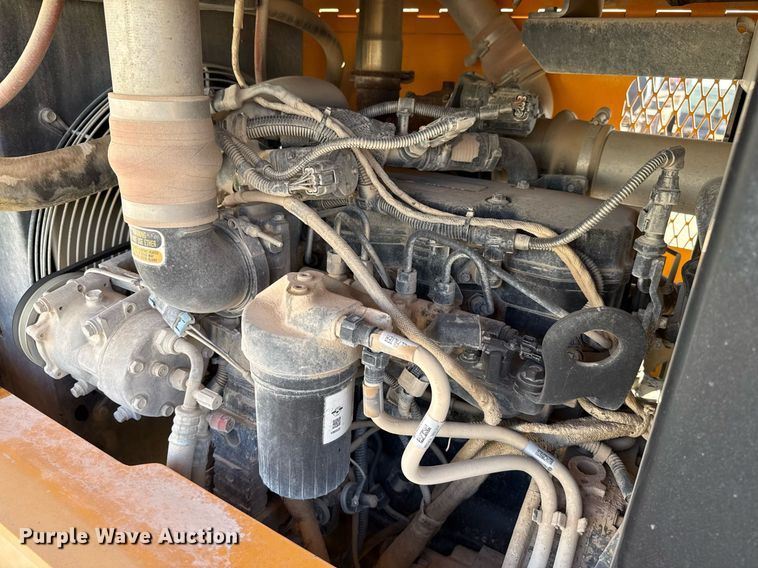 image for item DO2602 2015 Broderson RT-300-2G crane