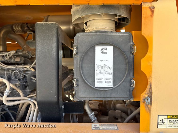 image for item DO2602 2015 Broderson RT-300-2G crane