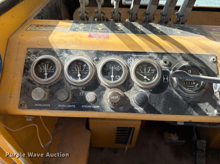 image for item DO2603 2005 Broderson RT-300-2C crane