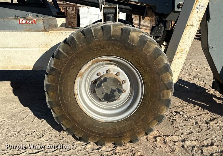 image for item DO2604 Terex TH1006A telehandler