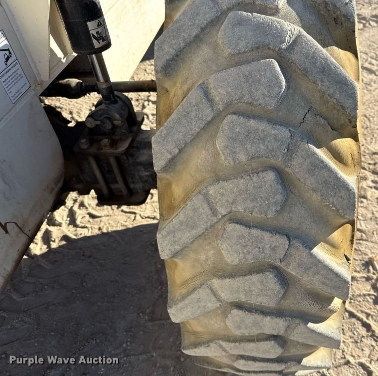 image for item DO2604 Terex TH1006A telehandler