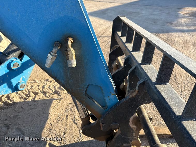 image for item DO2606 2014 Genie GTH1056 telehandler