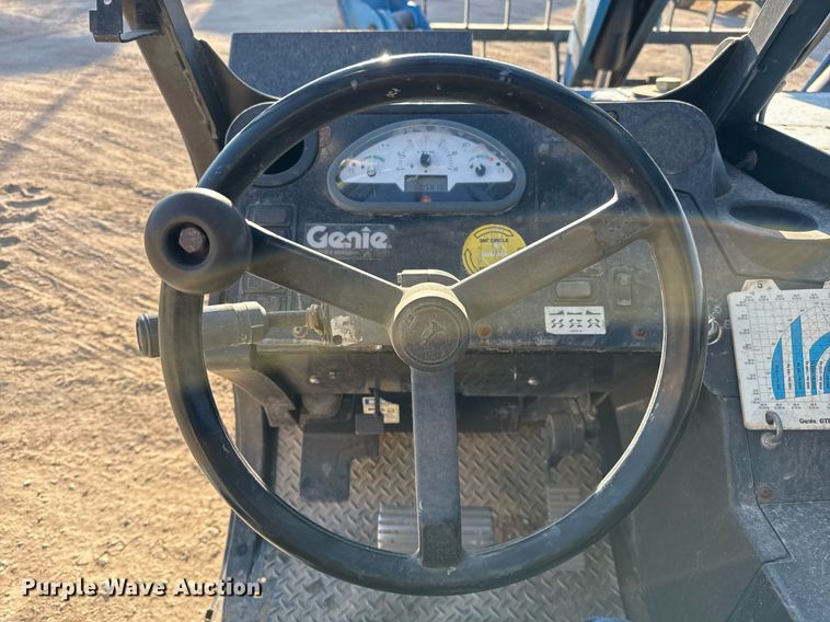 image for item DO2606 2014 Genie GTH1056 telehandler