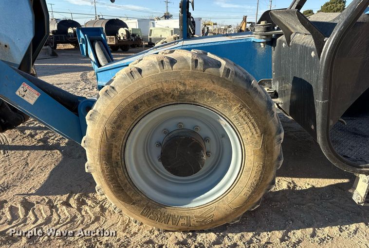 image for item DO2606 2014 Genie GTH1056 telehandler