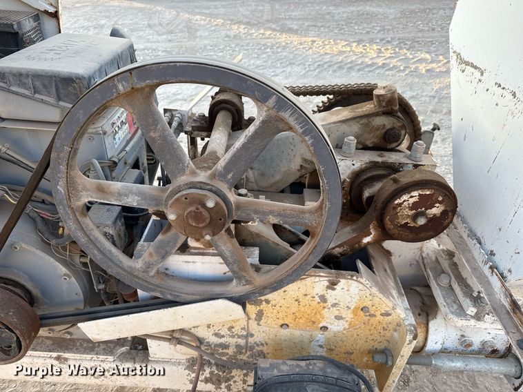 image for item DO2609 2003 Western Manufacturing 30SD/D concrete pump